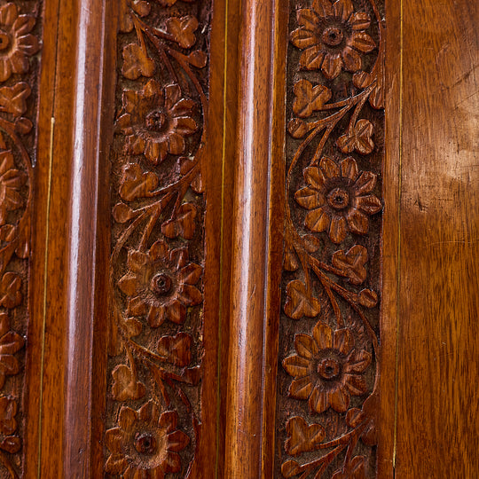 Nesting Tables w/inlay (4)