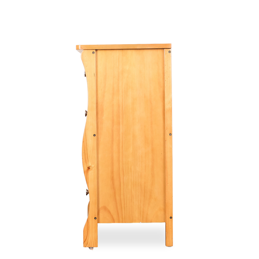 4 Drawer Dresser detail view 3 - Whats New Furniture - Portland, Oregon