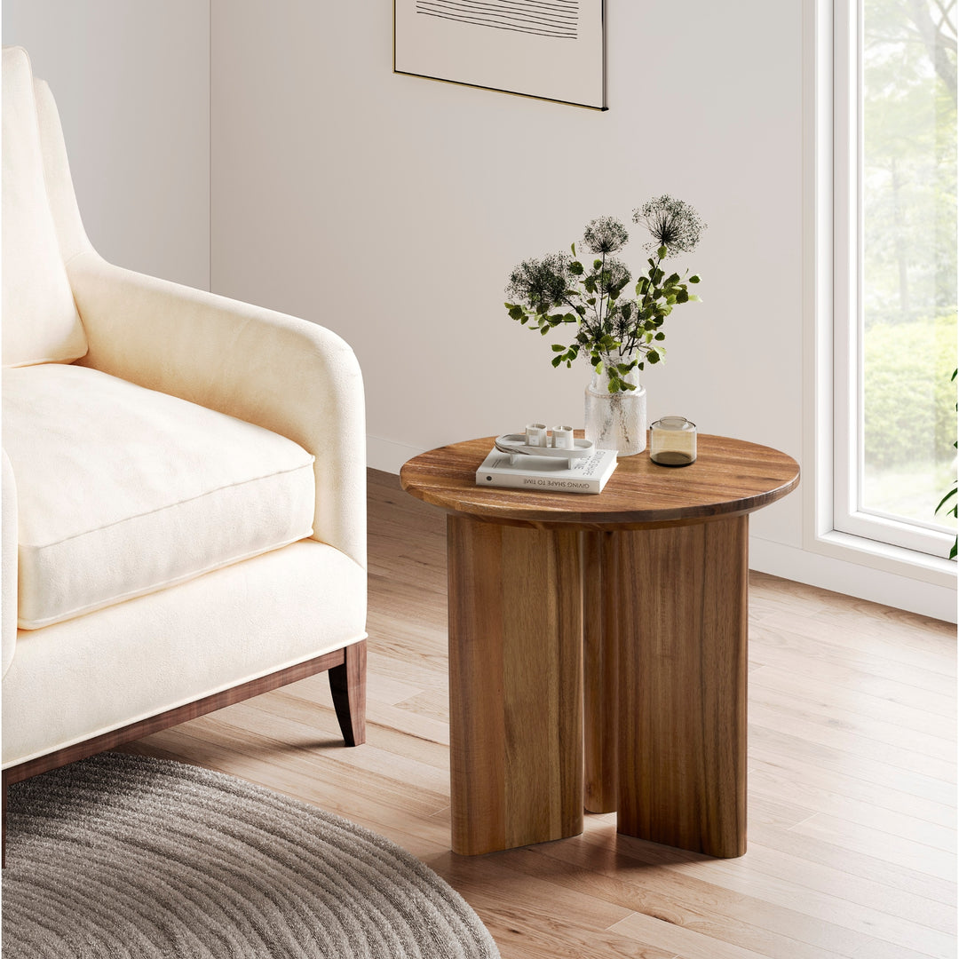 Petrilio Side Table in Hazelnut Brown