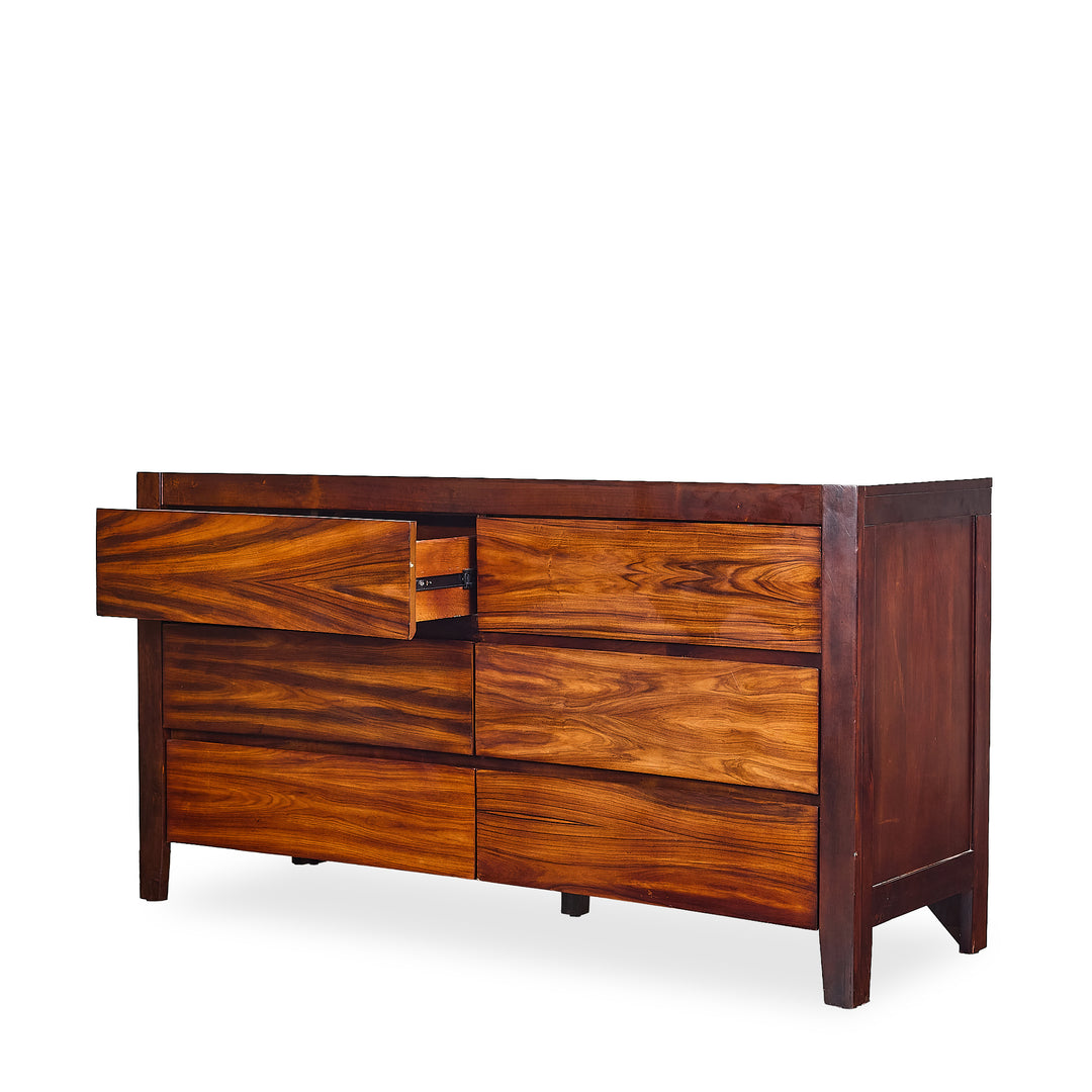 6 Drw Lowboy Dresser