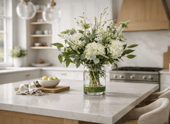 Hydrangea/Tuberose/Q.anne in Glass Vase - What&