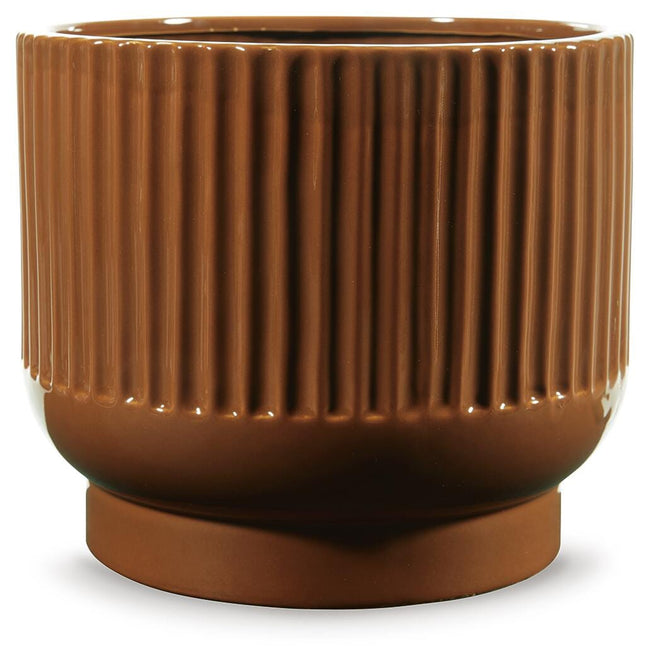 Avalyah 8-Inch Vase Set of 2 in Burnt Umber — official Ashley Furniture studio view