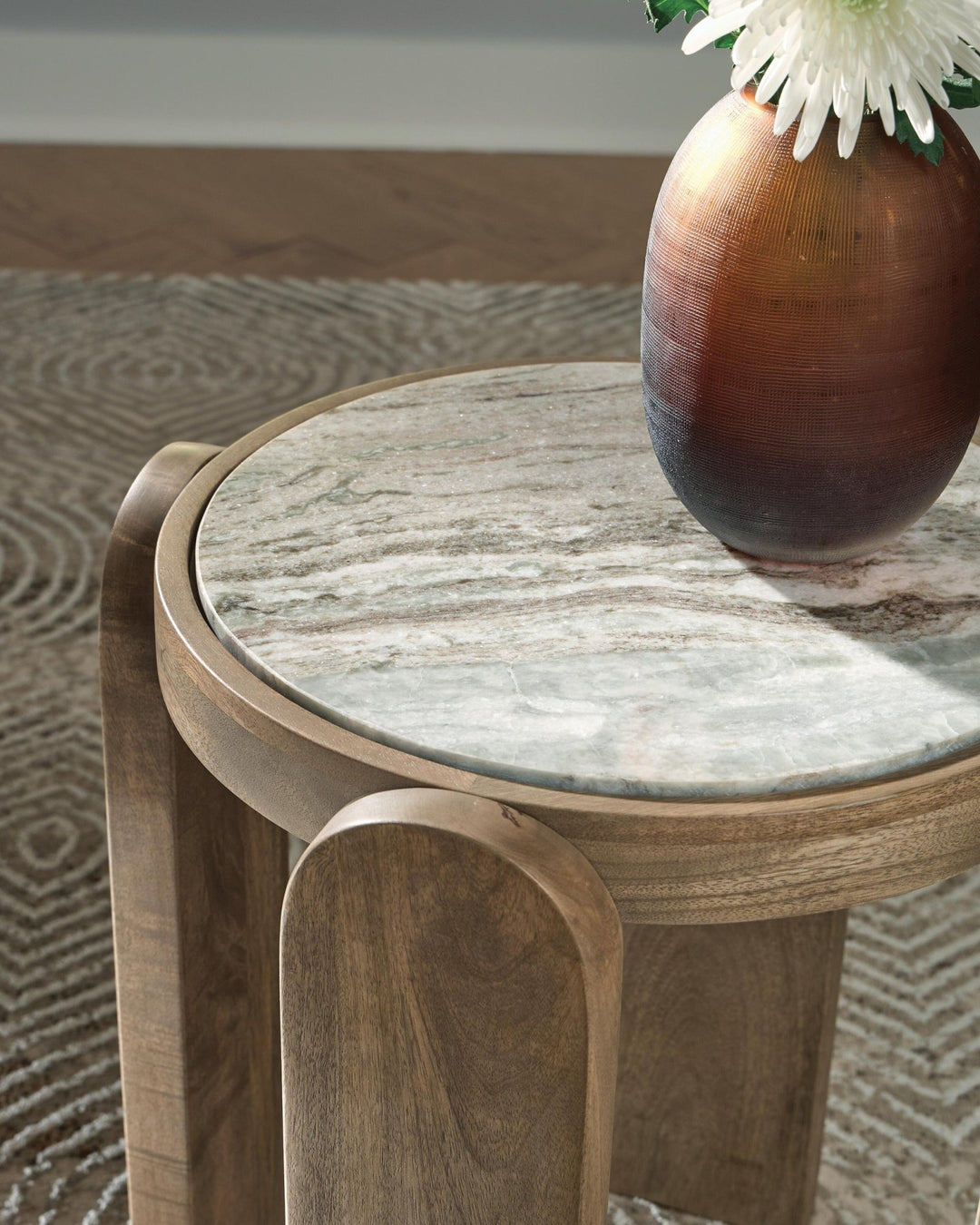 Gavrilley Accent Table by Ashley Furniture - view 4