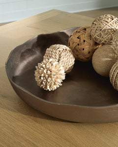 Wallmen Tray in Champagne Gold Finish — Ashley Furniture detail view