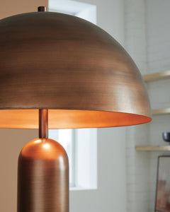 Wendfield Floor Lamp by Ashley Furniture - view 3