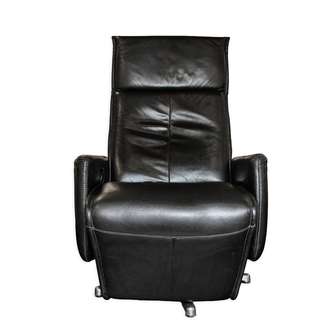 Black Leather Recliner detail view 4 - Whats New Furniture - Portland, Oregon