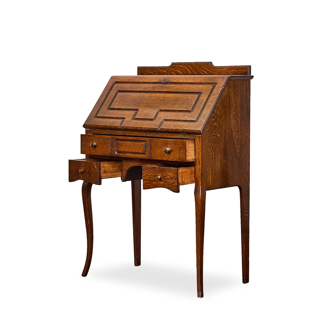 Secretary Desk detail view 3 - What&