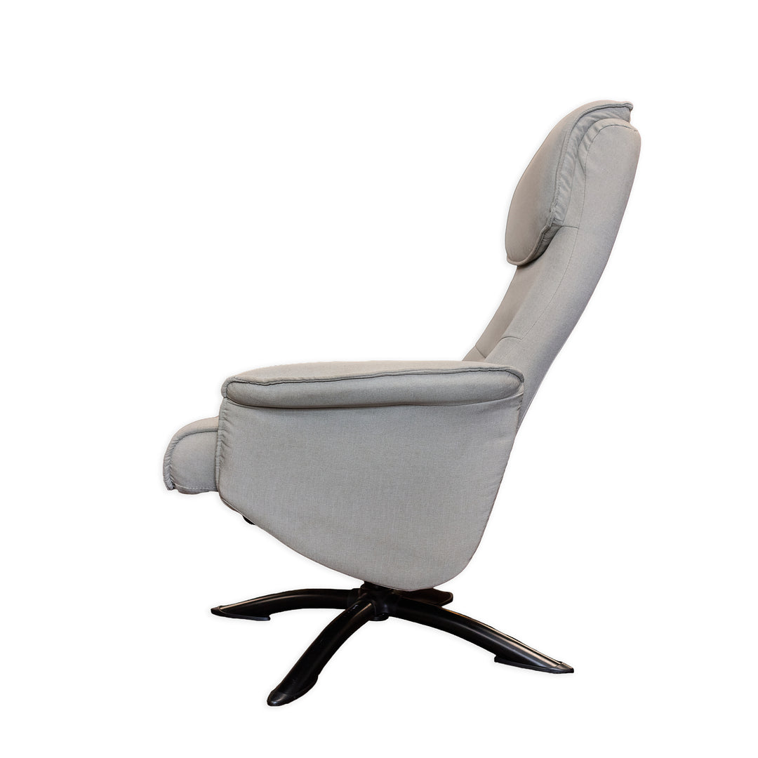 Contemporary Recliner detail view - Whats New Furniture - Portland, Oregon