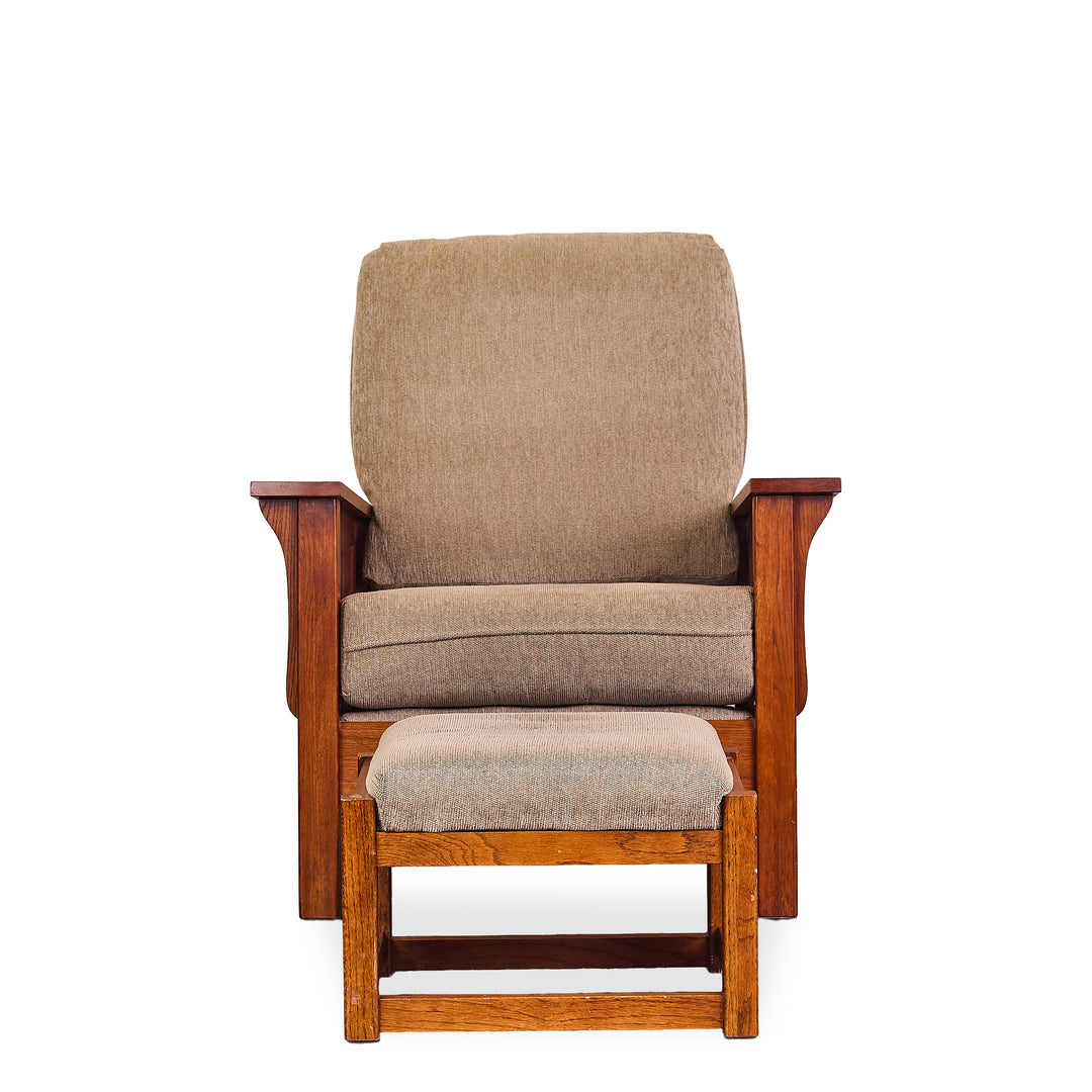 Craftsman style Chair w/ottoman detail view 5 - Whats New Furniture - Portland, Oregon
