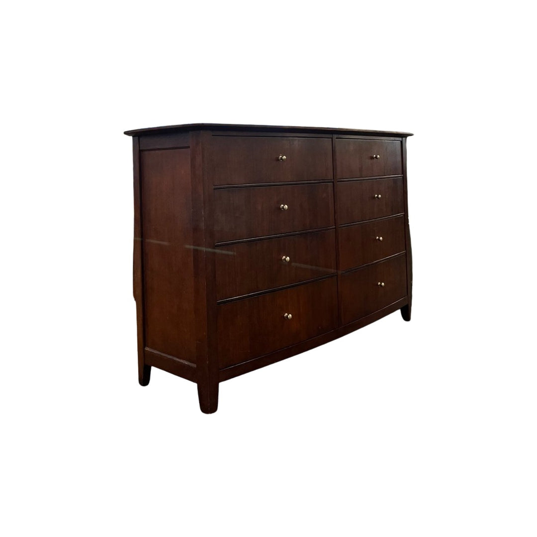 Thomasville 8-Drawer Dresser - view 3
