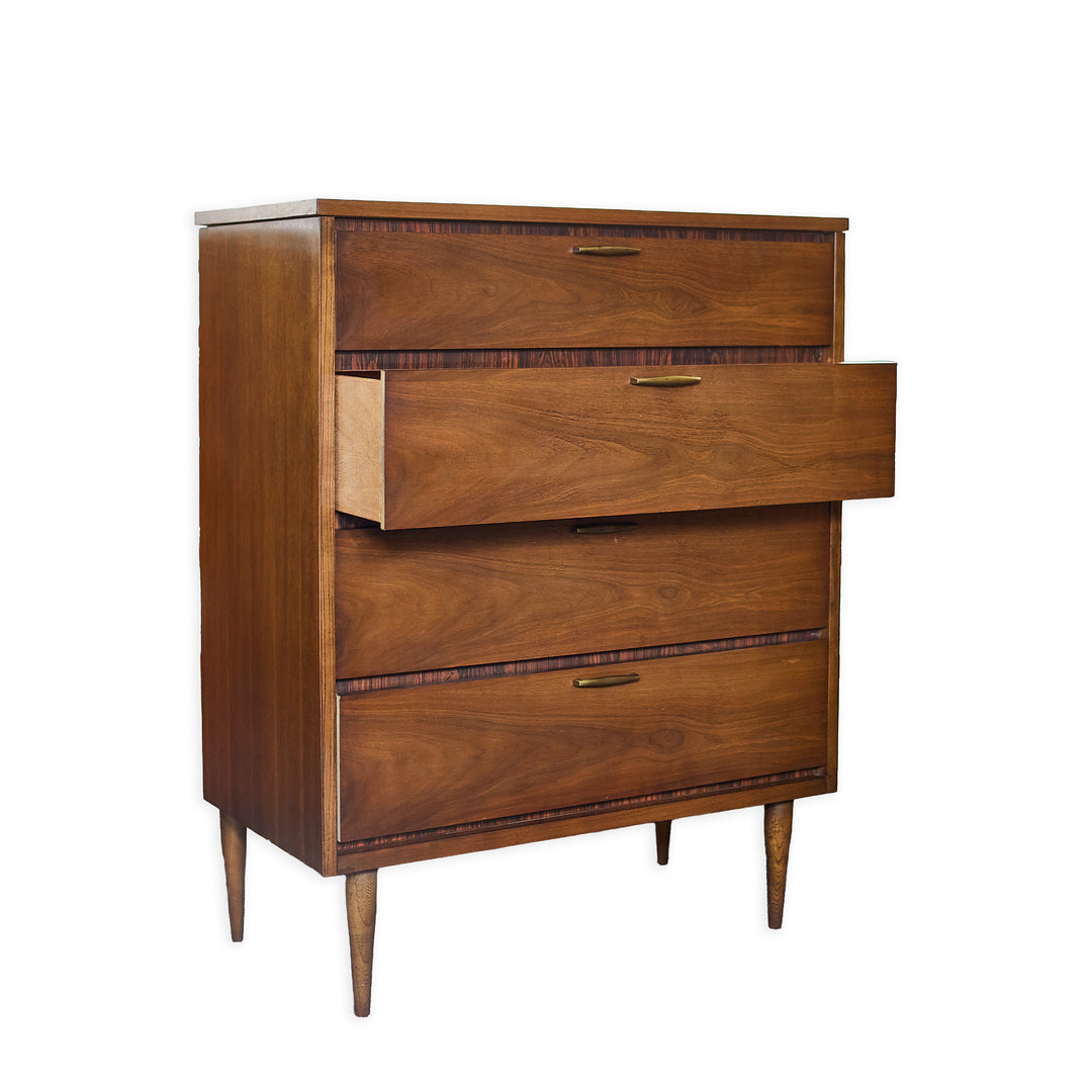 Dresser w/Nightstand set detail view 2 - Whats New Furniture - Portland, Oregon