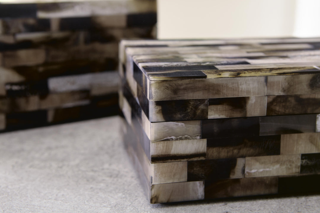 Ellford Box Set of 2 in Black/Brown/Cream — Ashley Furniture detail view