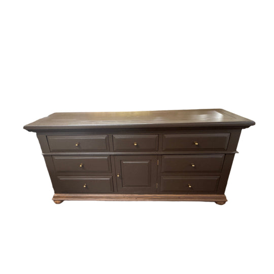Lowboy Broyhill Dresser