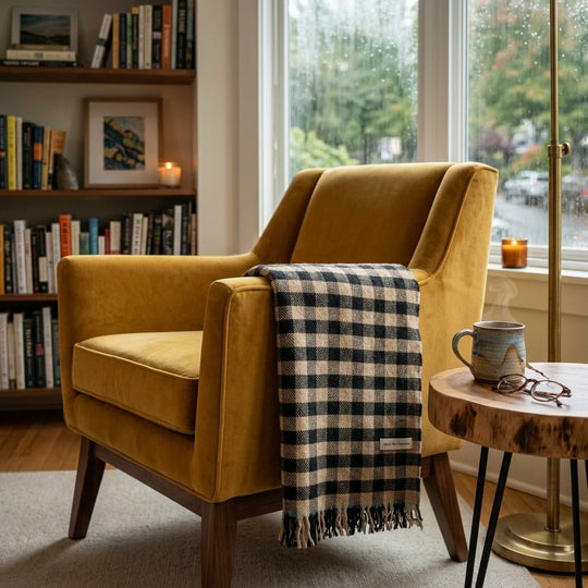 Plaid Throw - Lifestyle - What&