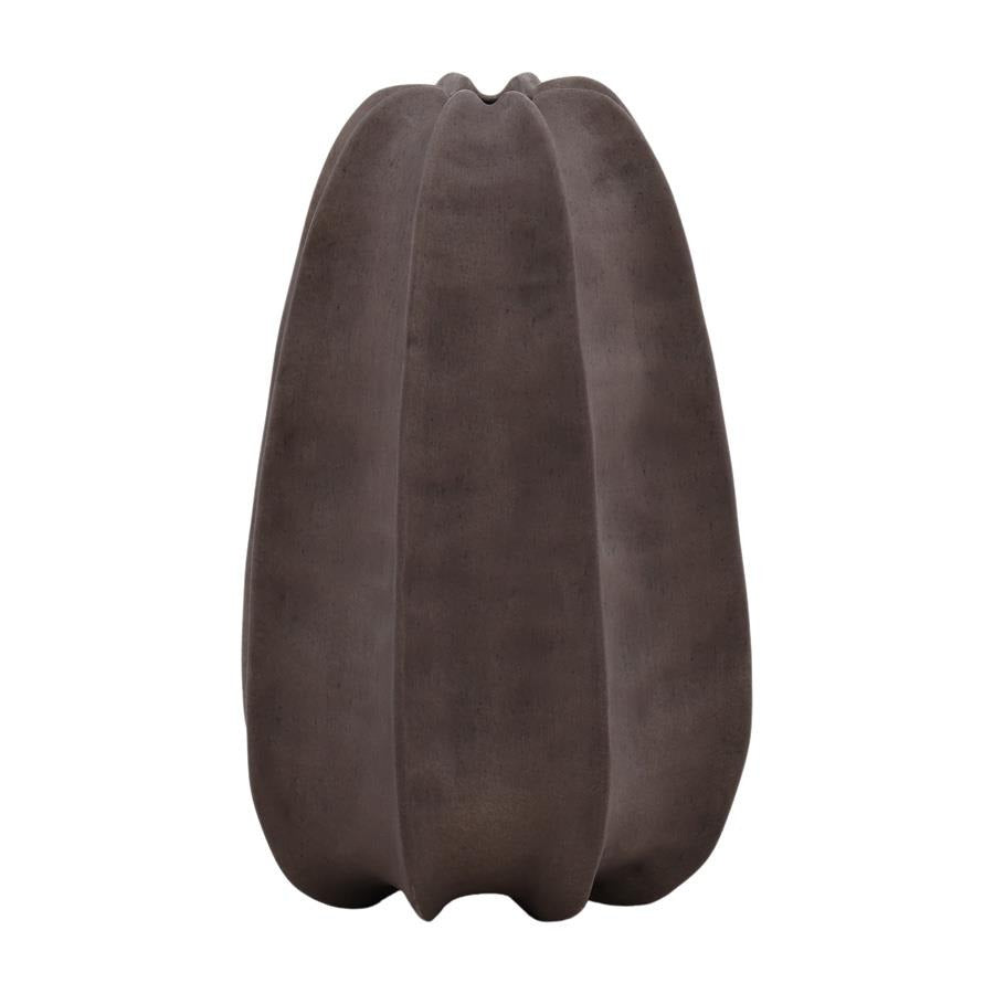 Gwynn Vase Brown by Dovetail - product view