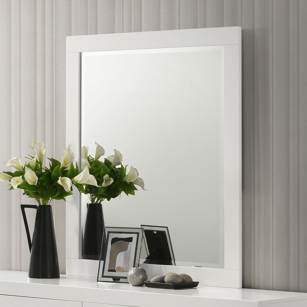 Jessica Dresser Mirror Snow White - What&