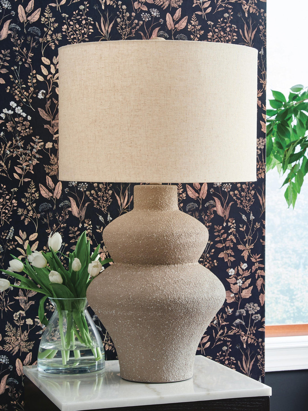 Jossleigh Table Lamp by Ashley Furniture - product view