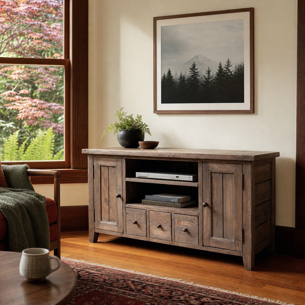 Irish Coast Small Media Unit in Sundried styled in Portland Ladd&