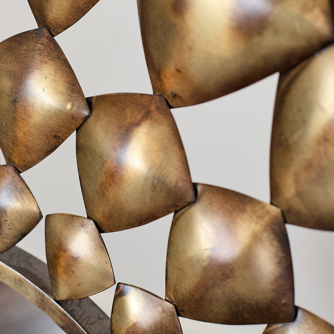 Metal Mirror detail view 2 - What&