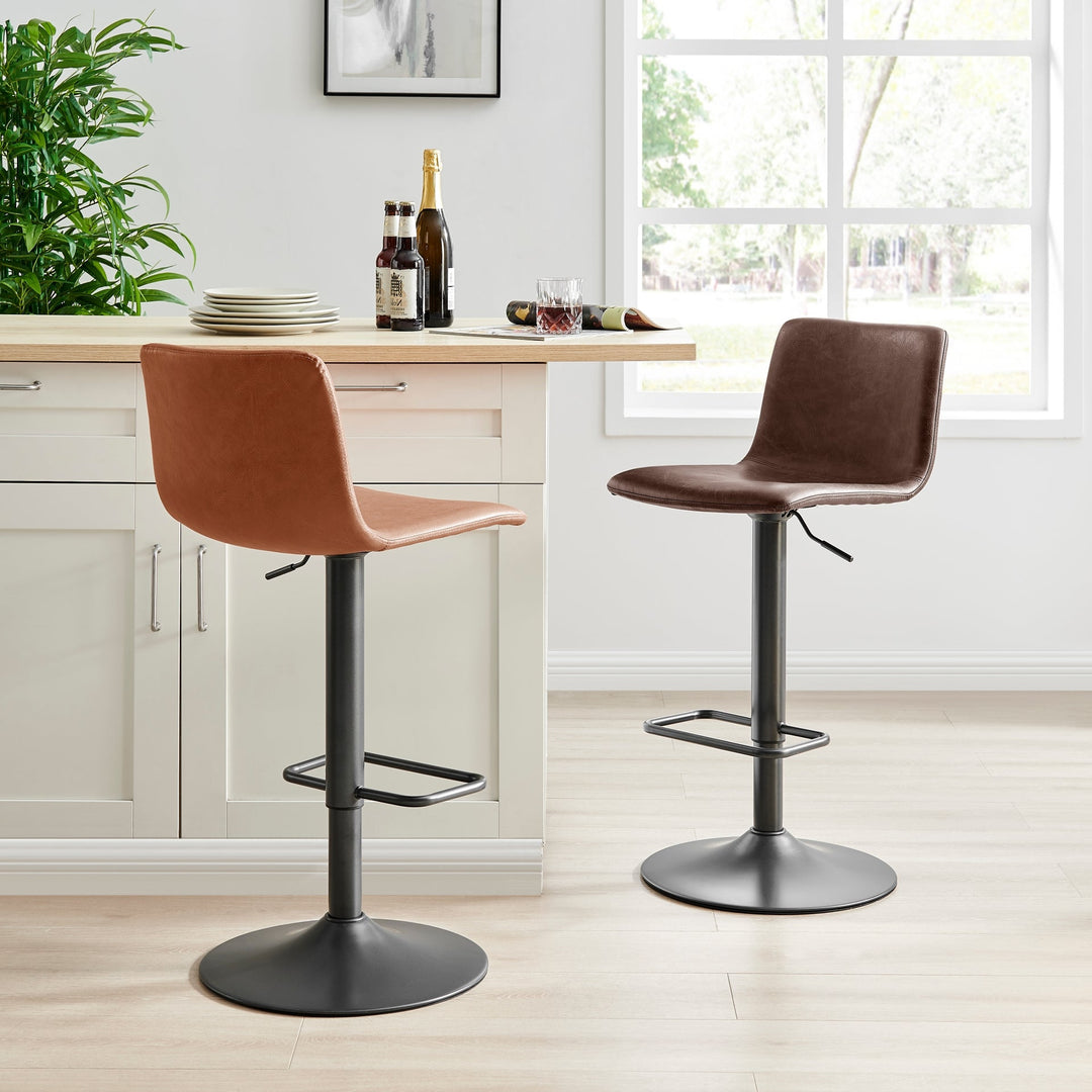 Bruce KD Gaslift Bar Swivel Stool - What&