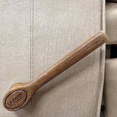 La - Z - Boy Manual Recliner - Whats New Furniture - Portland, Oregon