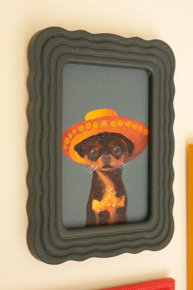 Red Dog Painting — view 4