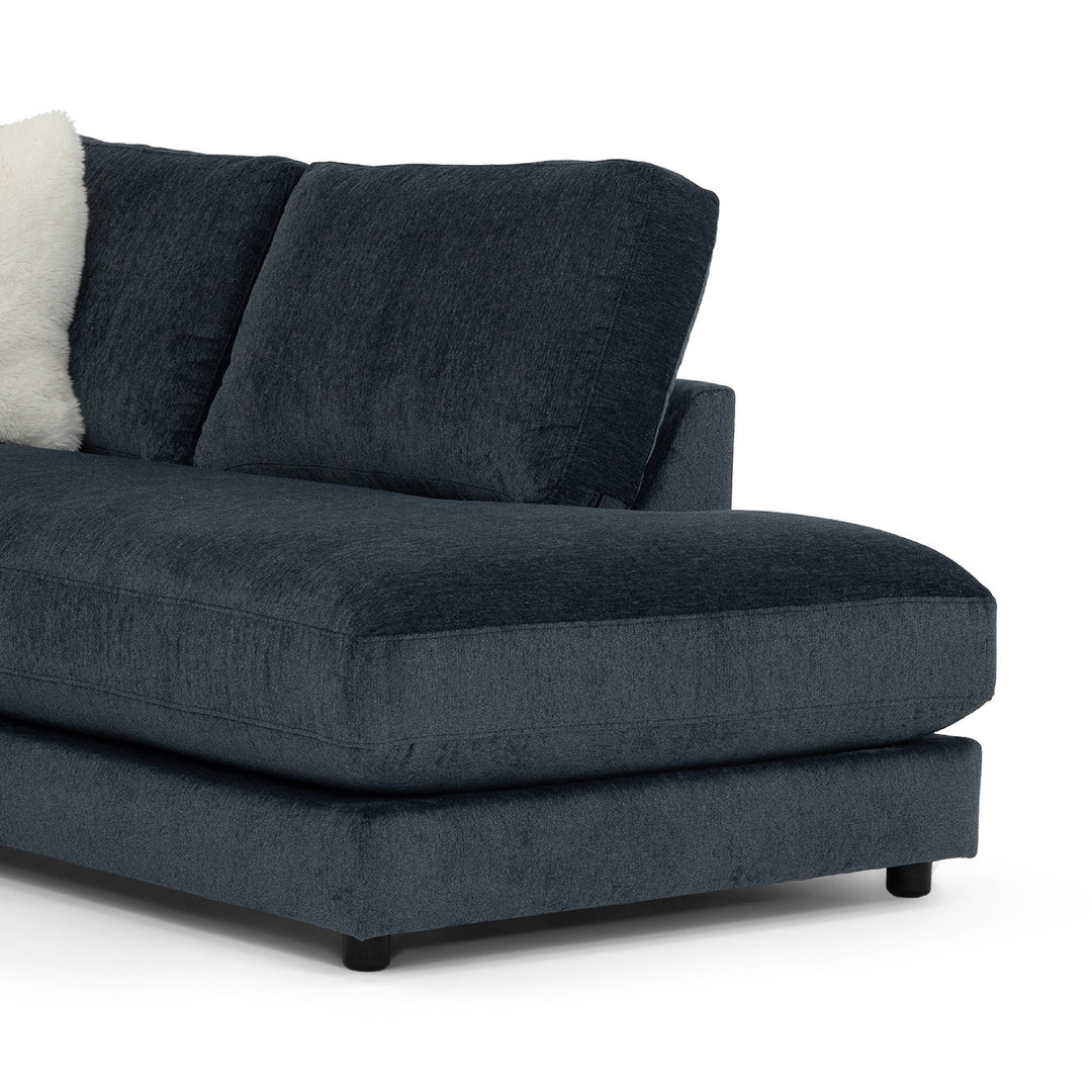 Agate Custom Sectional sectional front view - custom sectional by Stanton - Whats New Furniture Portland OR