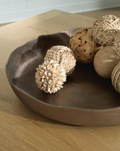 Wallmen Tray in Champagne Gold Finish — Ashley Furniture detail view