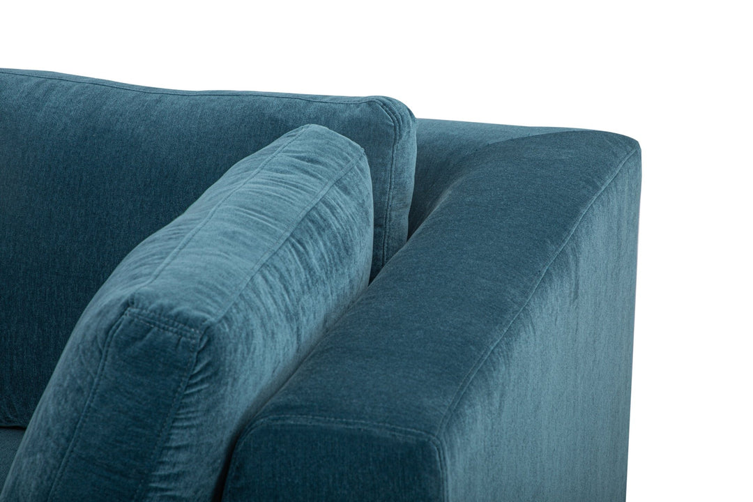 The Hawthorne Sectional - What&