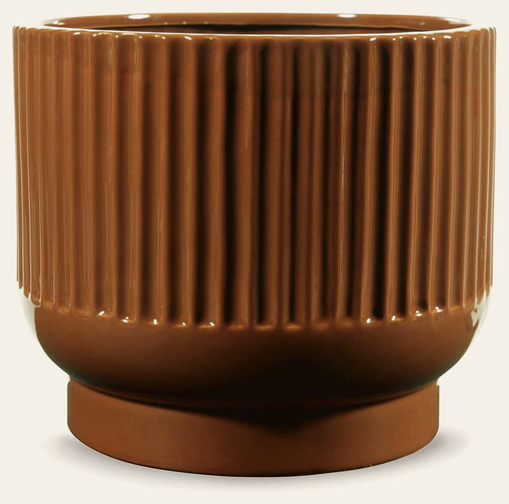 Avalyah 8-Inch Vase Set of 2 in Burnt Umber — official Ashley Furniture studio view
