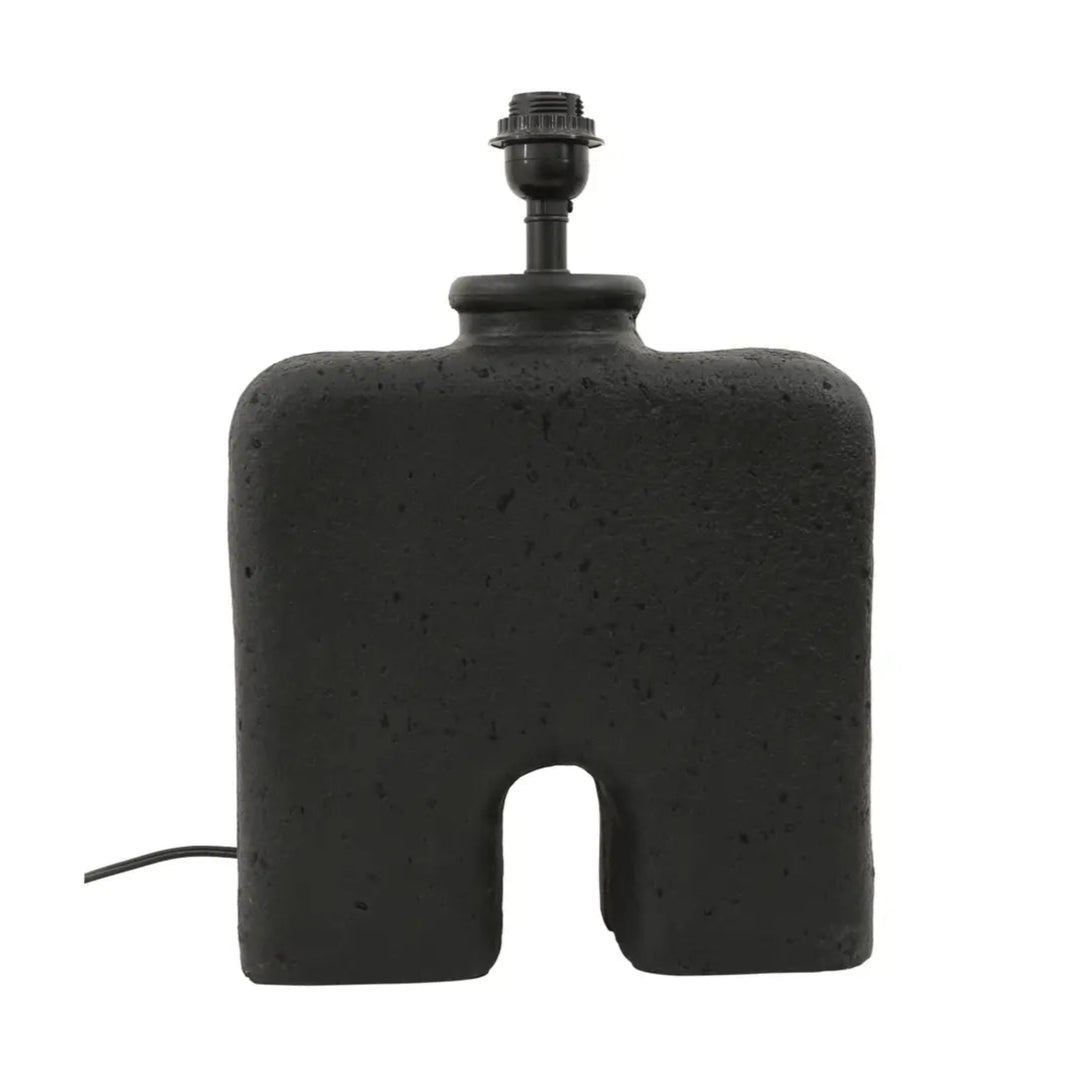 Yara Table Lamp in Black material detail - sculptural table lamp by Moe&